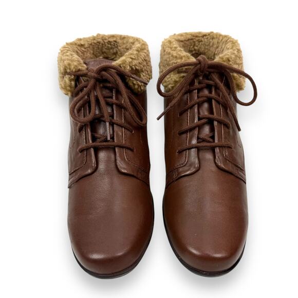 90's LIZ BAKER brown leather shearling cuff ankle boots - Picture 4 of 13